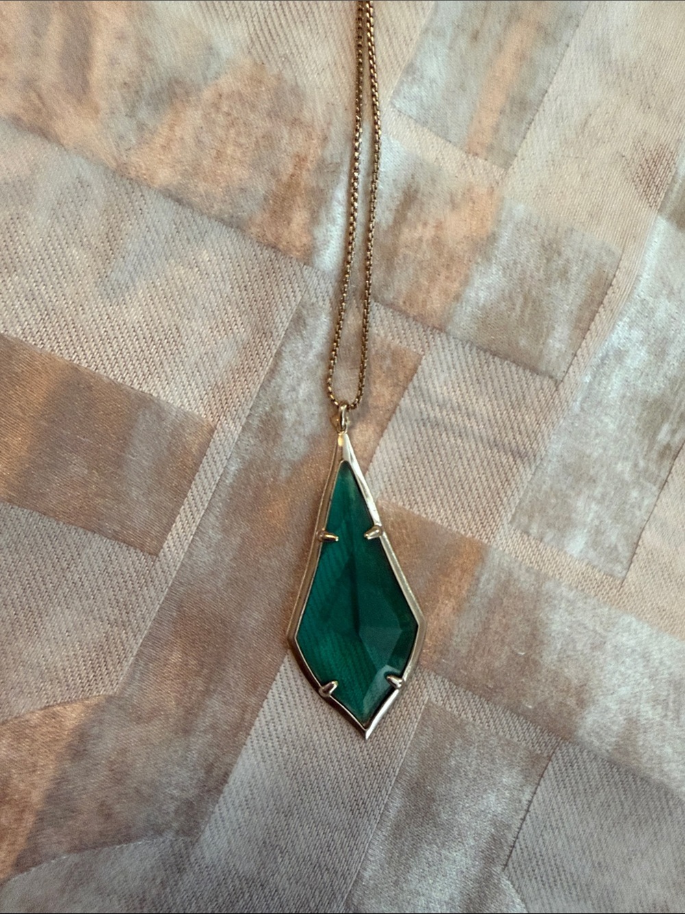 Kendra Scott Gold-Tone Necklace with Emerald Green Geometric Pendant